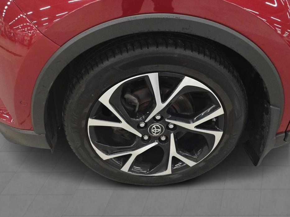 TOYOTA C-HR 2019