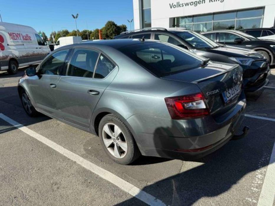 SKODA OCTAVIA 2019