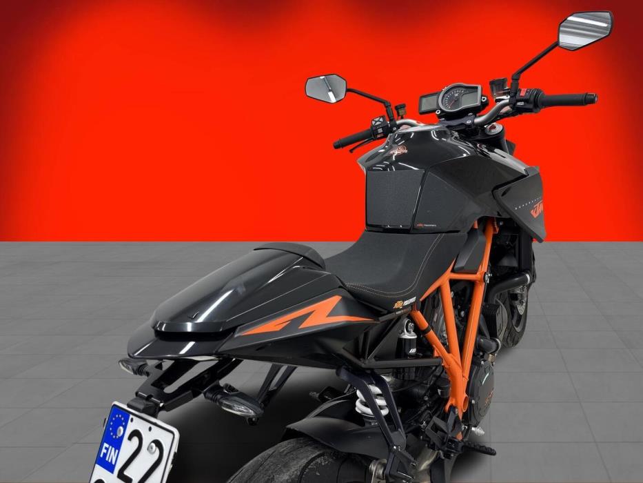 KTM 1290 2017