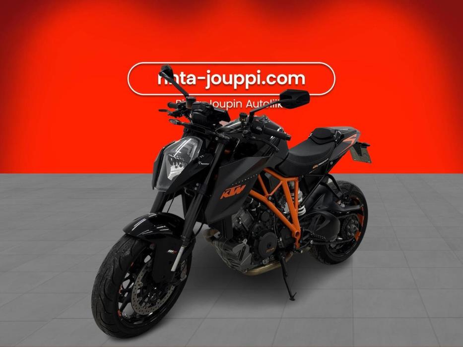 KTM 1290 2017
