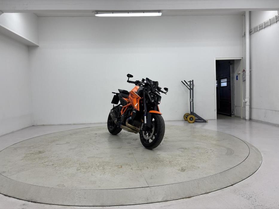 KTM 1390 Super Duke R 2025