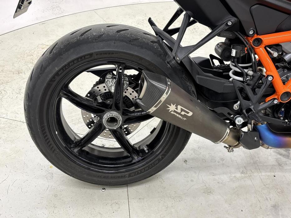 KTM 1390 Super Duke R 2025