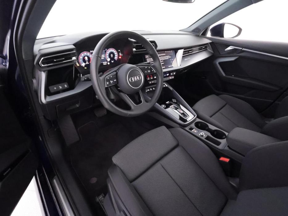 AUDI A3 2025