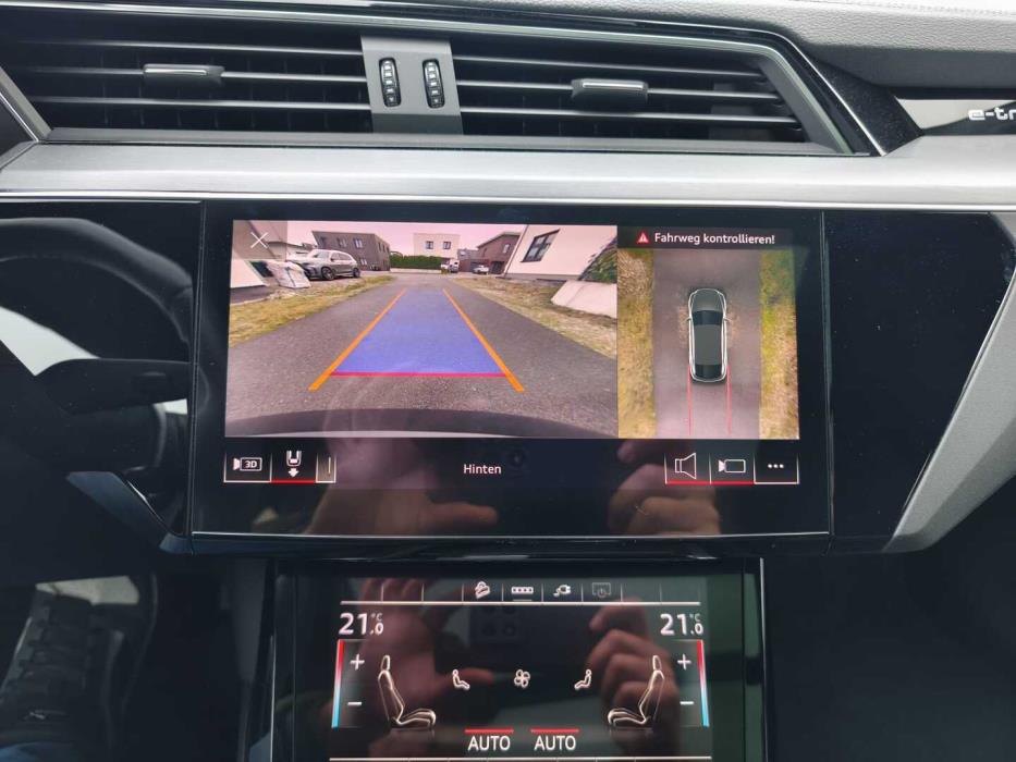 AUDI E-TRON 2021