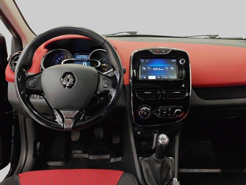 RENAULT Clio 2013