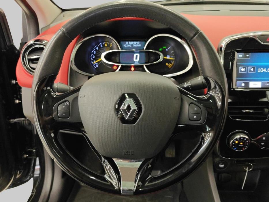 RENAULT Clio 2013