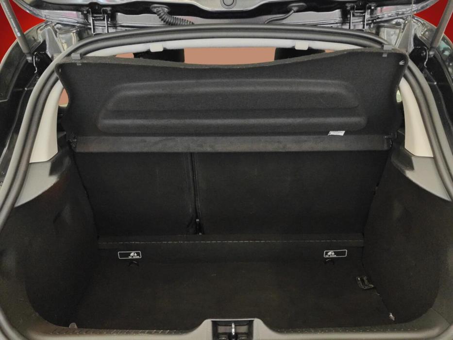 RENAULT Clio 2013