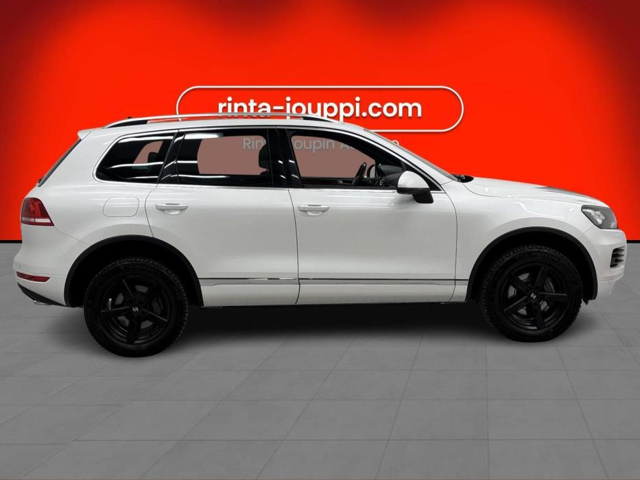 VOLKSWAGEN Touareg 2014