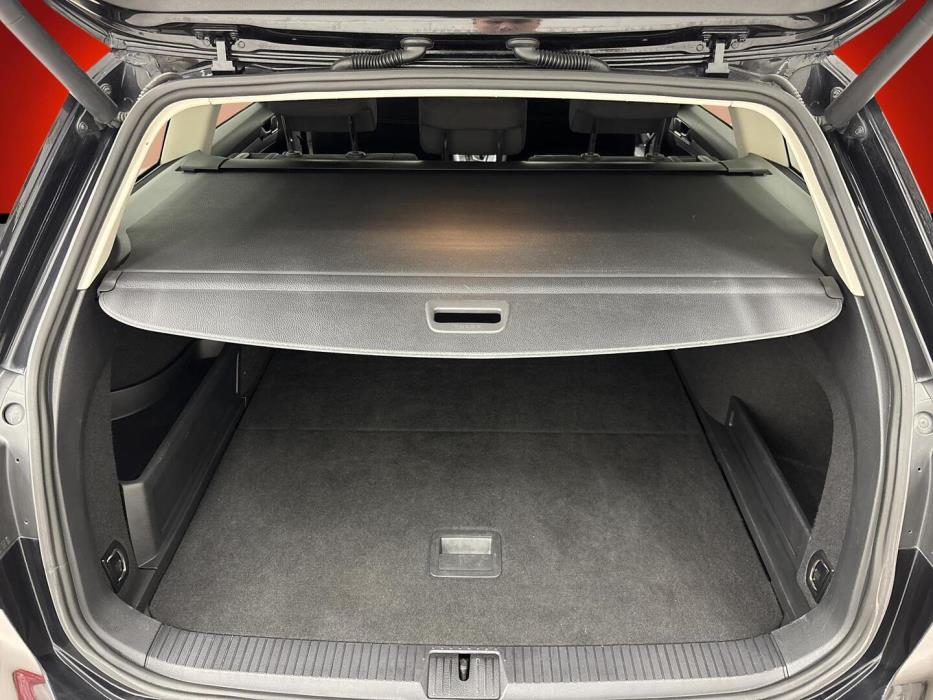 VOLKSWAGEN Passat 2019