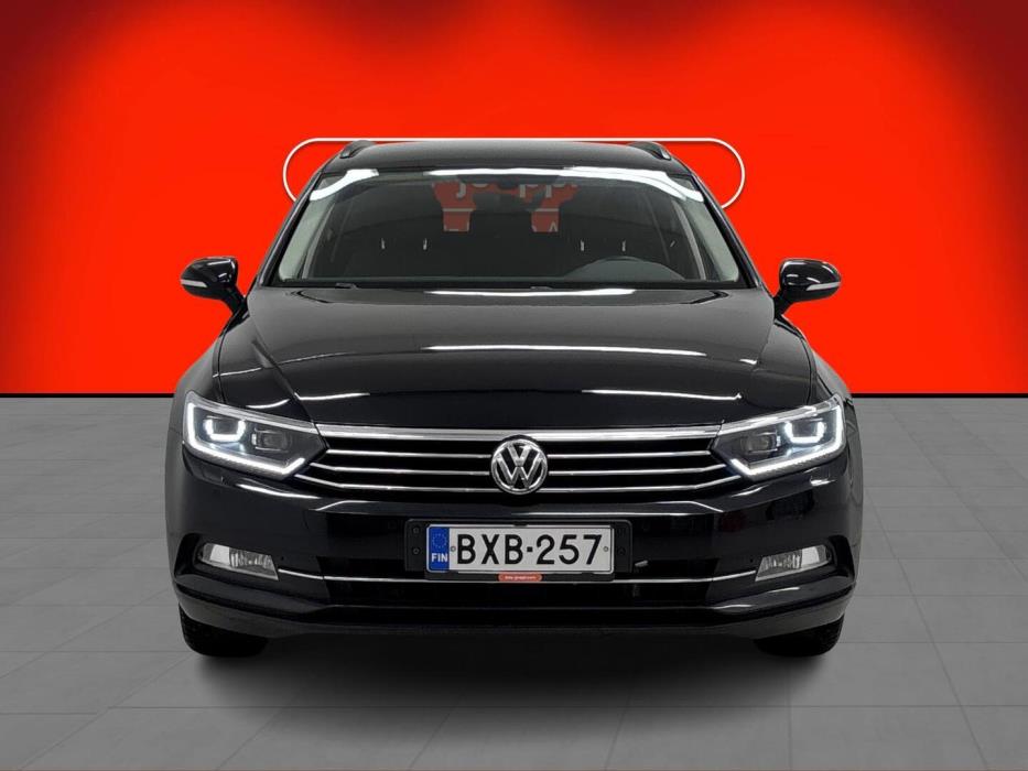 VOLKSWAGEN Passat 2019