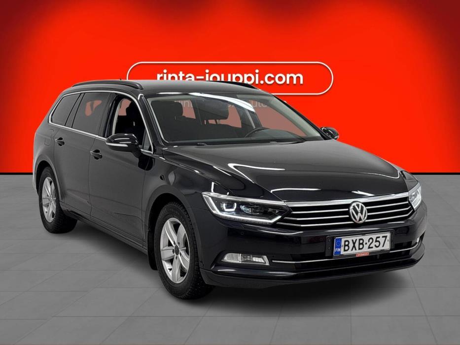 VOLKSWAGEN Passat 2019