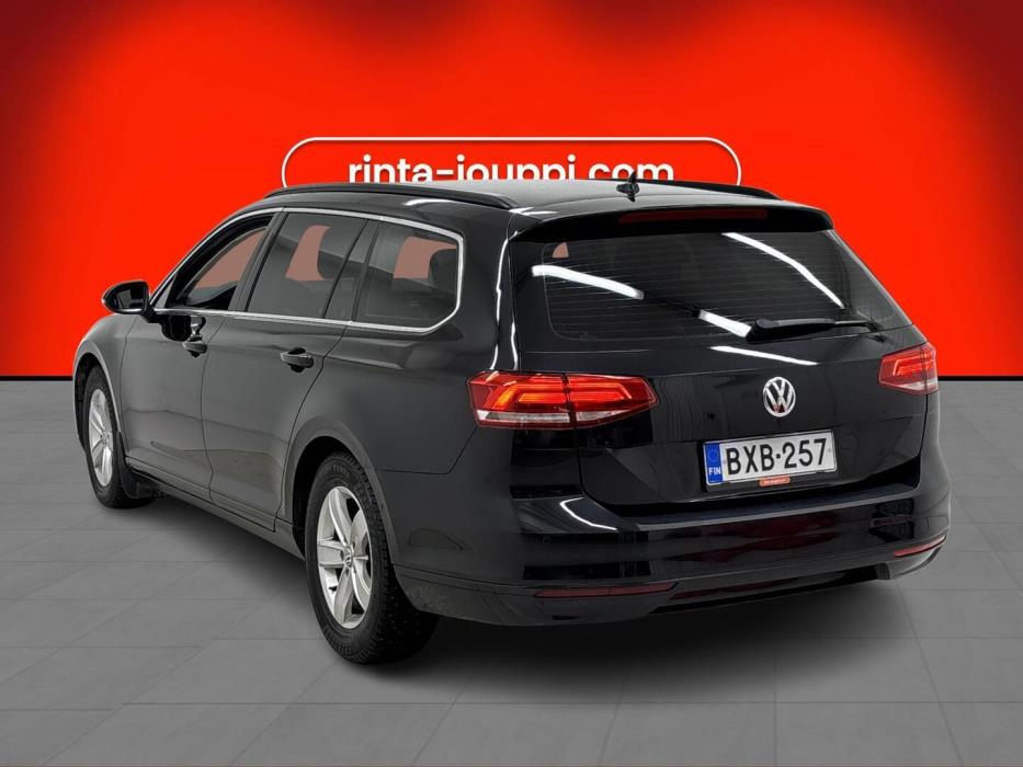 VOLKSWAGEN Passat 2019