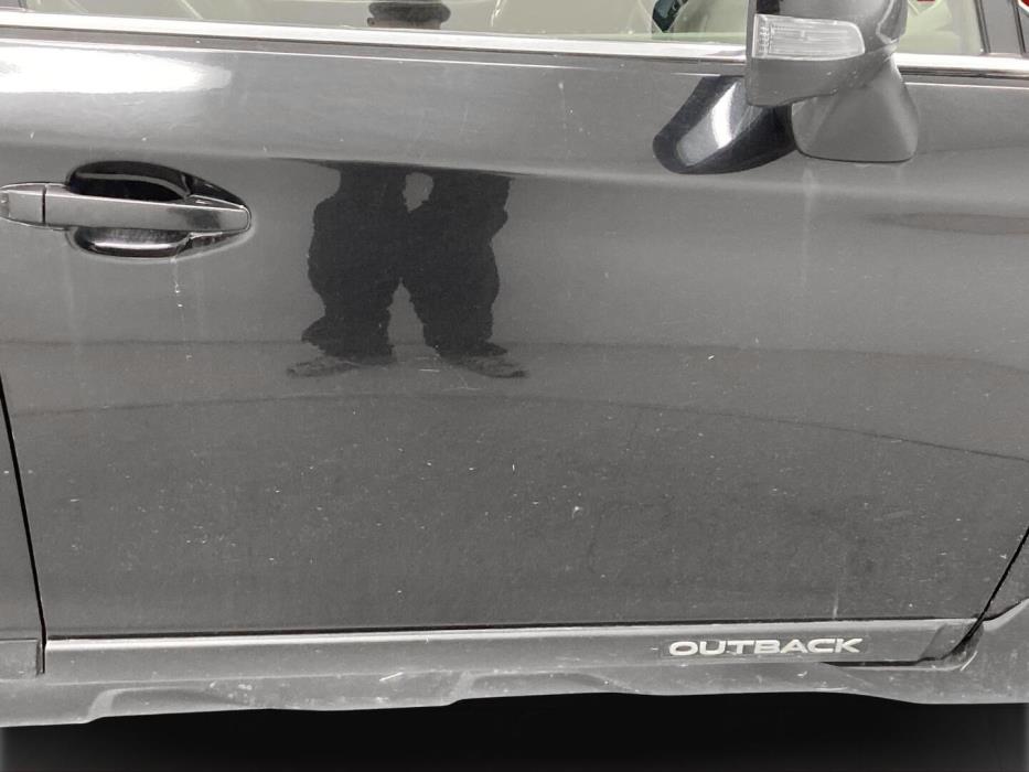 SUBARU Outback 2015