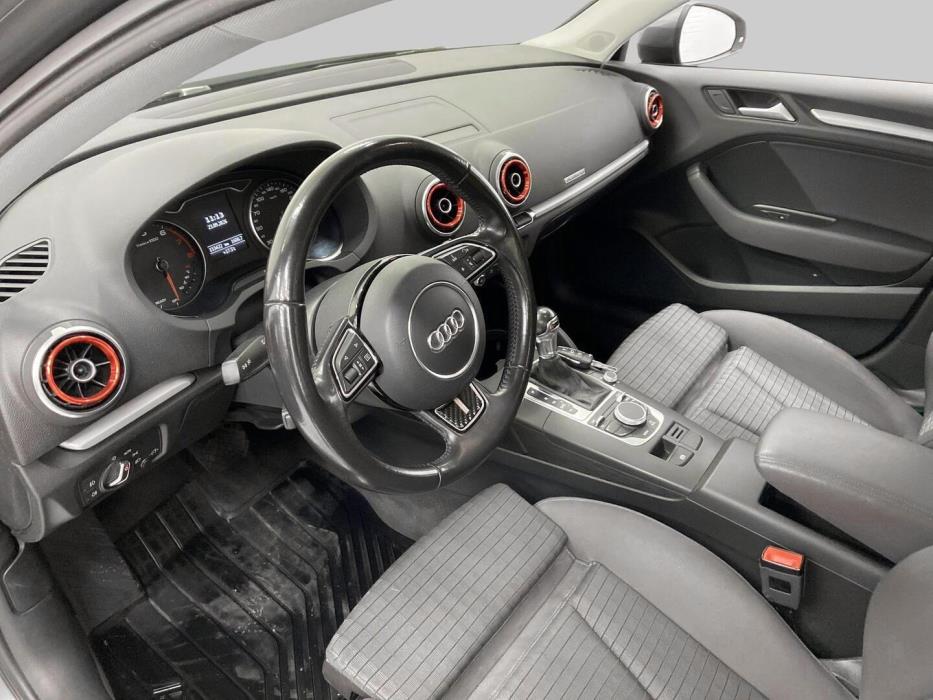 AUDI A3 2016