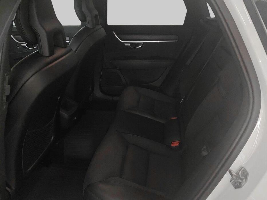 VOLVO V90 Cross Country 2017