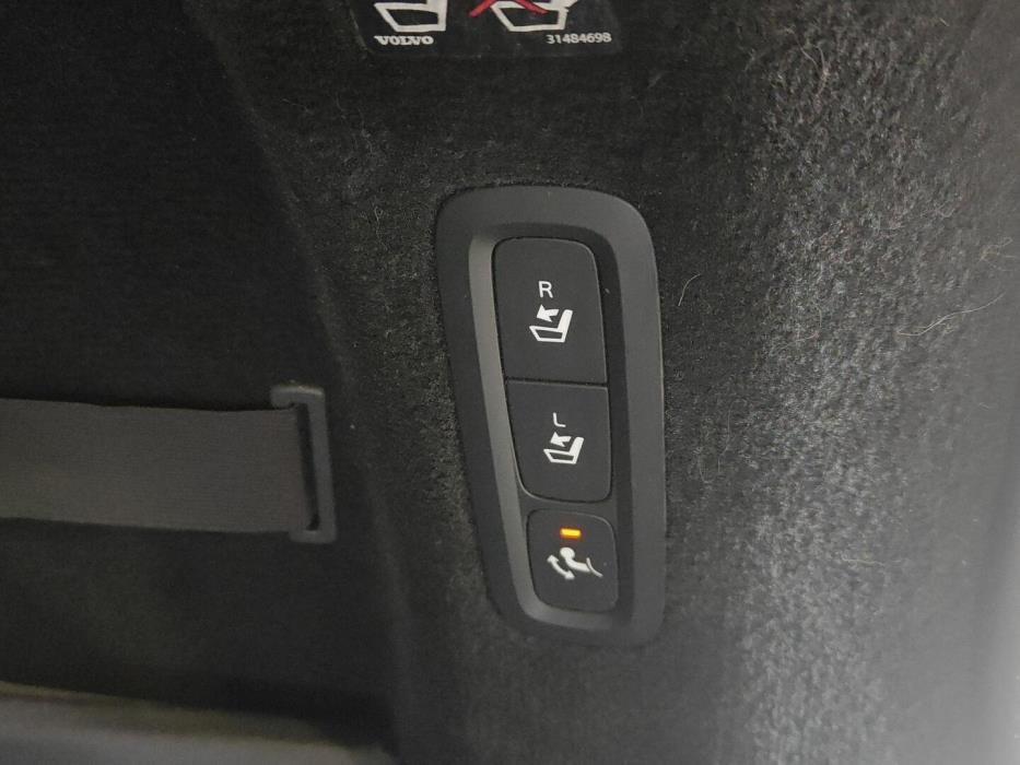 VOLVO V90 Cross Country 2017