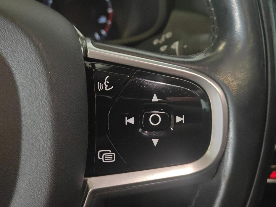 VOLVO V90 Cross Country 2017