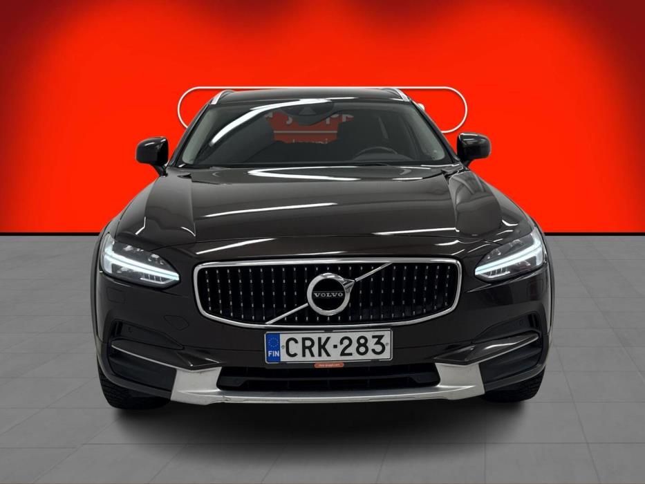 VOLVO V90 Cross Country 2019