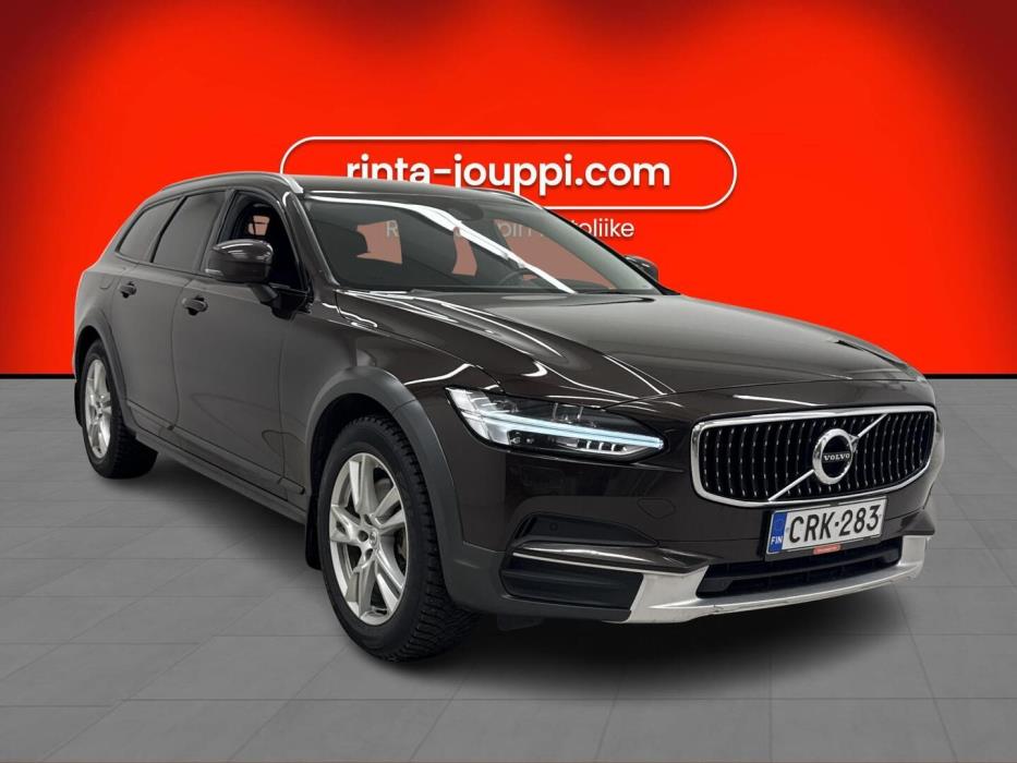 VOLVO V90 Cross Country 2019