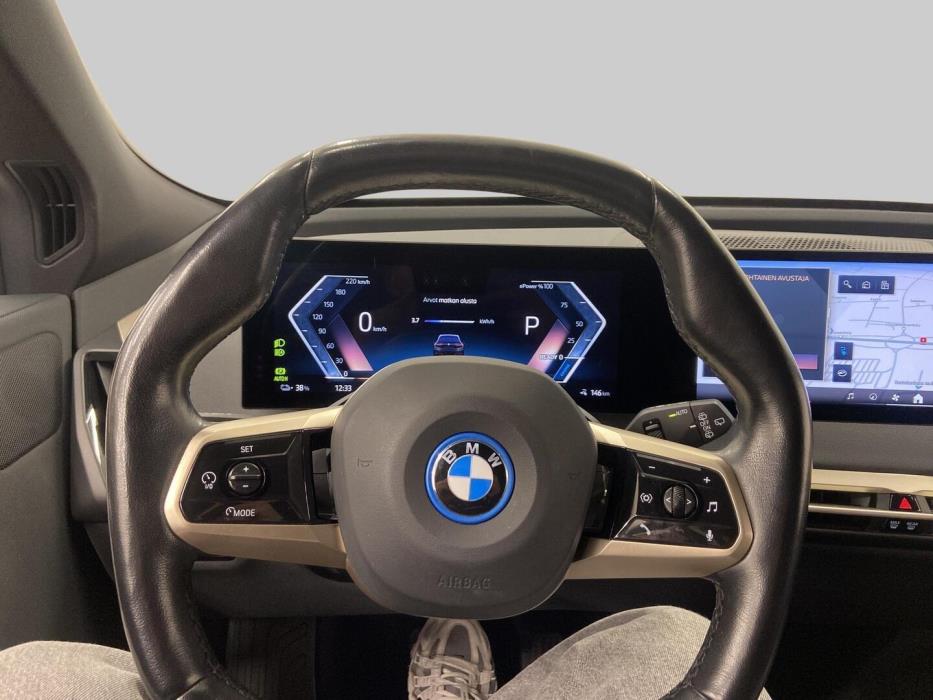BMW iX 2023