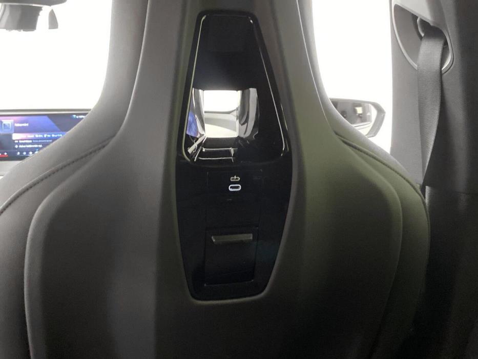 BMW iX 2023