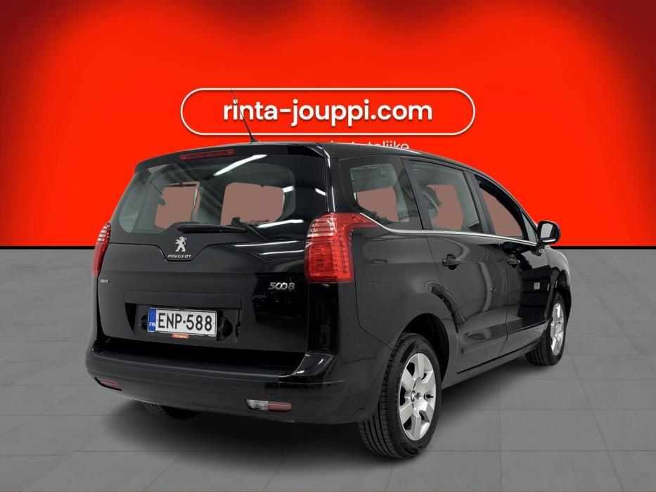 PEUGEOT 5008 2015