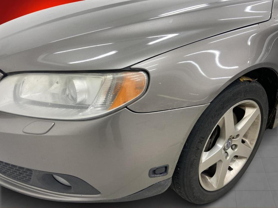 VOLVO V70 2008