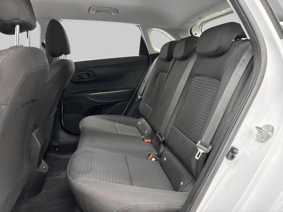 HYUNDAI i20 Hatchback 2021