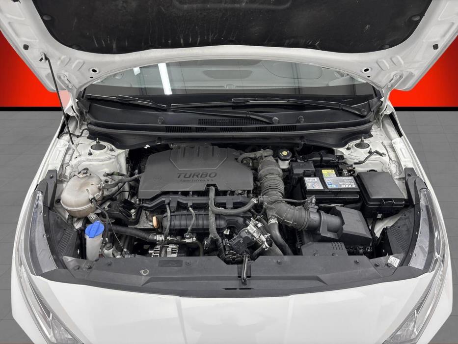 HYUNDAI i20 Hatchback 2021