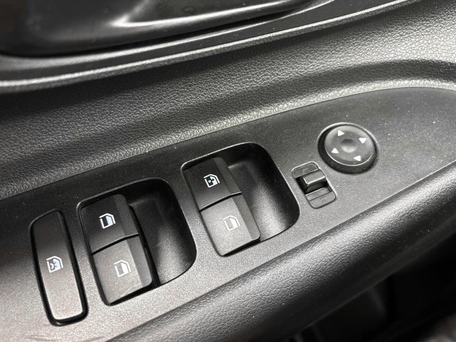 HYUNDAI i20 Hatchback 2021