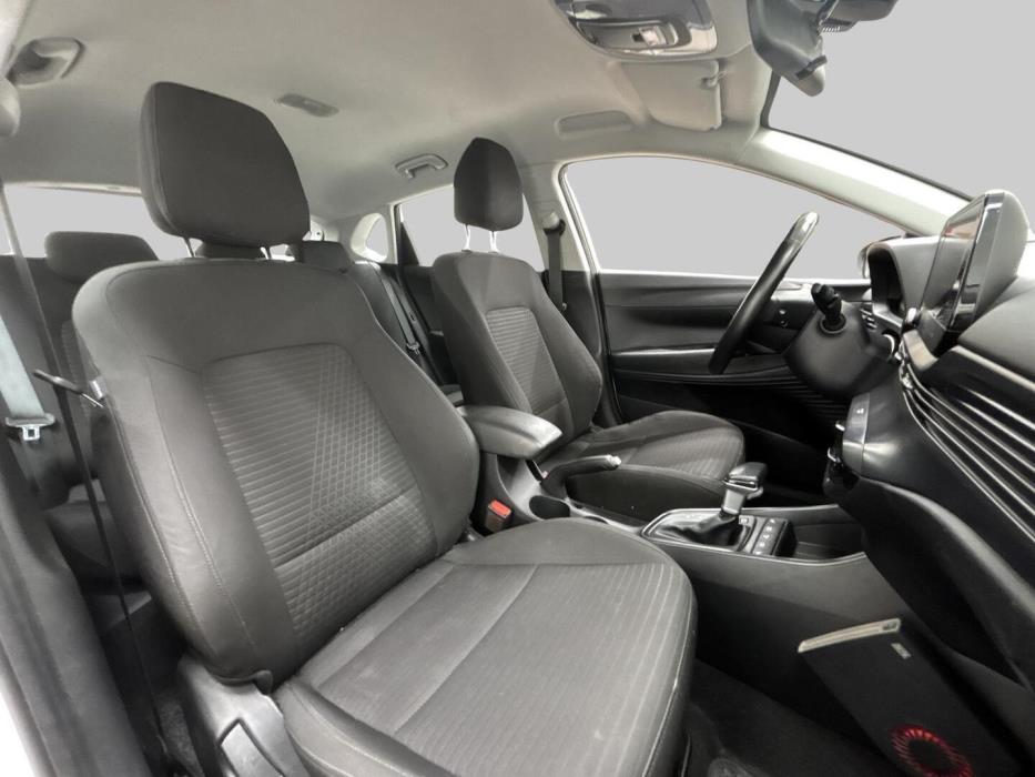 HYUNDAI i20 Hatchback 2021