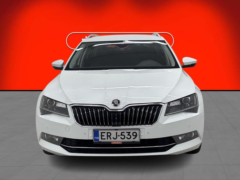 SKODA Superb 2016