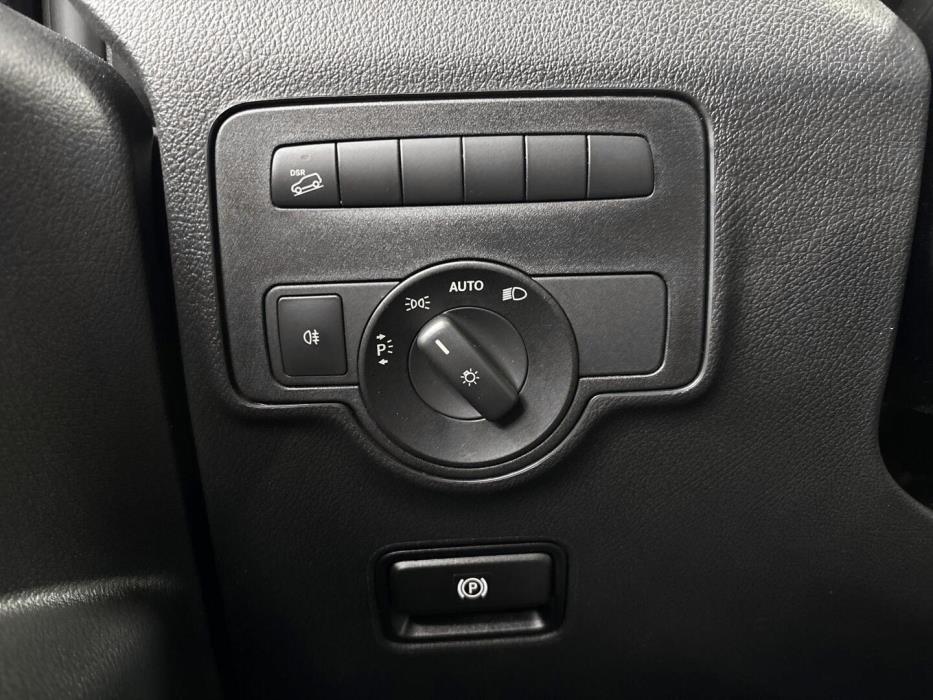 MERCEDES-BENZ Vito 2020