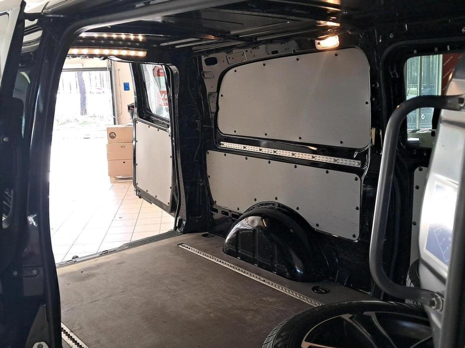 MERCEDES-BENZ Vito 2019