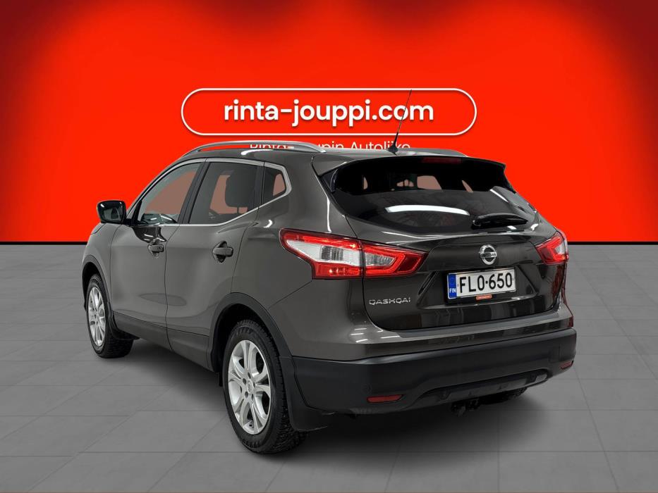NISSAN Qashqai 2015