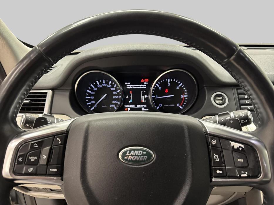 LAND ROVER Discovery Sport 2016