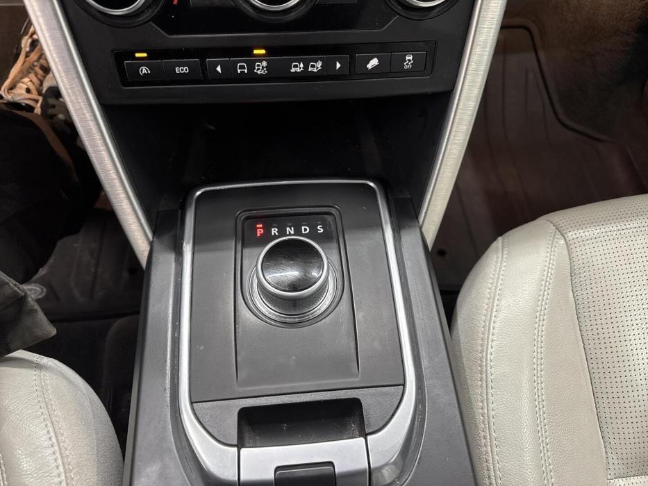 LAND ROVER Discovery Sport 2016