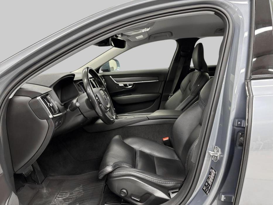 VOLVO V90 Cross Country 2020