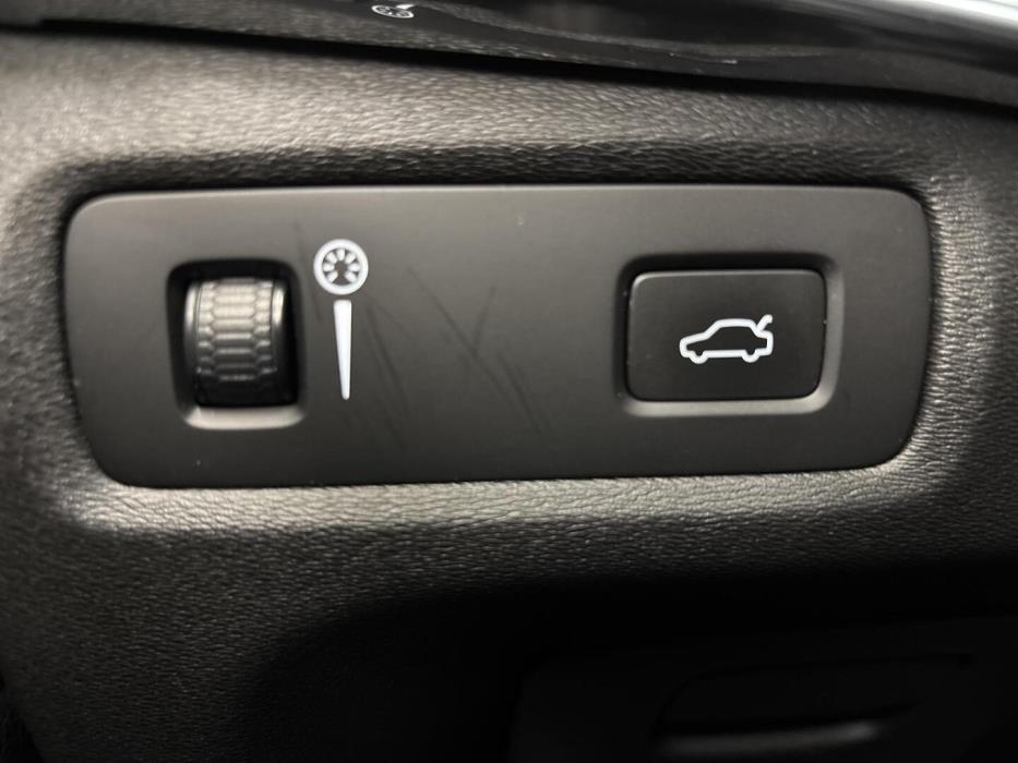 VOLVO V90 Cross Country 2020