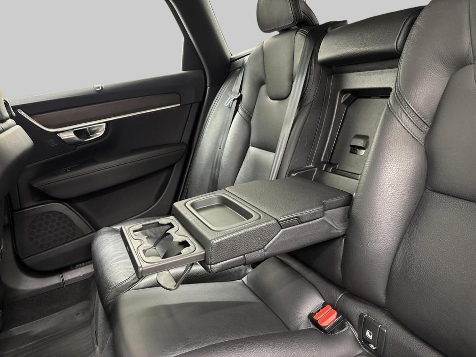 VOLVO V90 Cross Country 2020