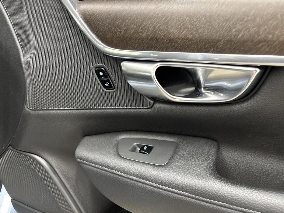 VOLVO V90 Cross Country 2020