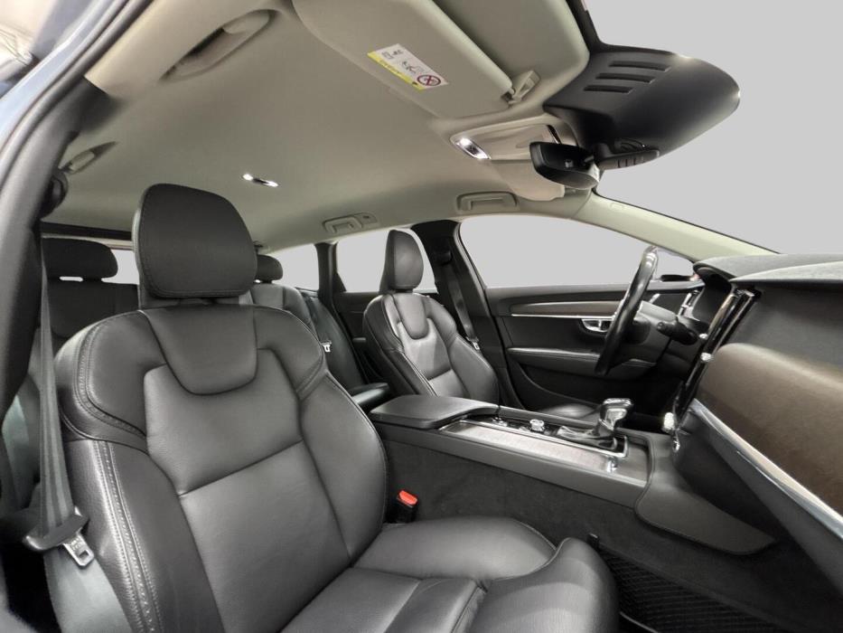 VOLVO V90 Cross Country 2020