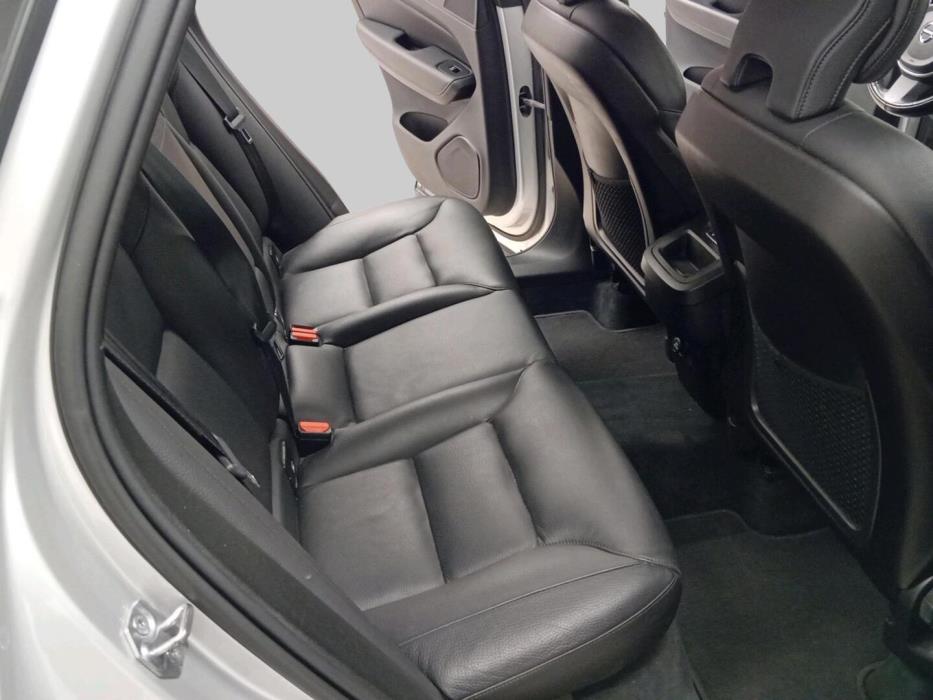 VOLVO XC60 2019