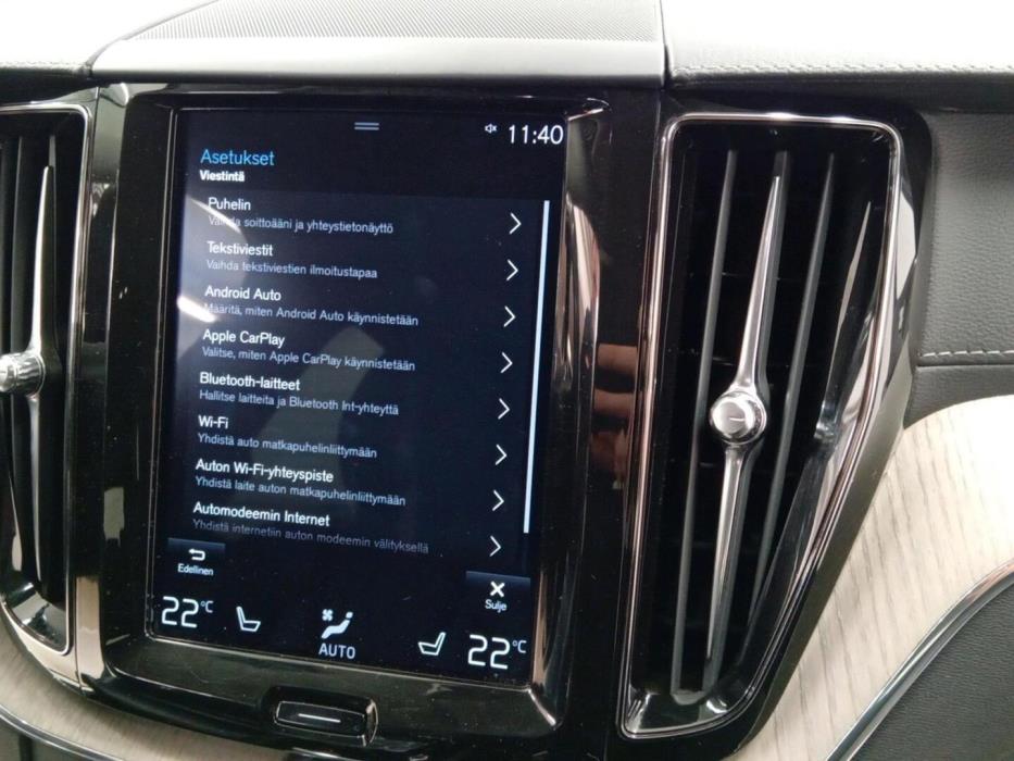 VOLVO XC60 2019