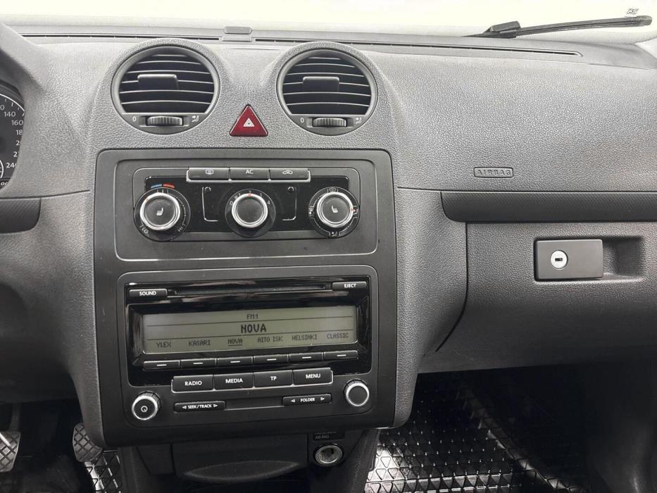 VOLKSWAGEN Caddy 2011