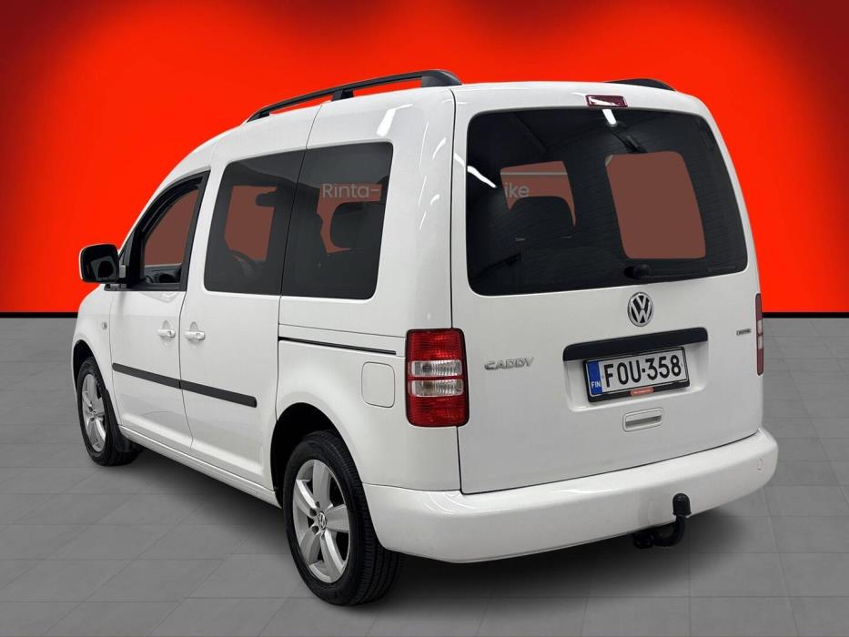 VOLKSWAGEN Caddy 2011