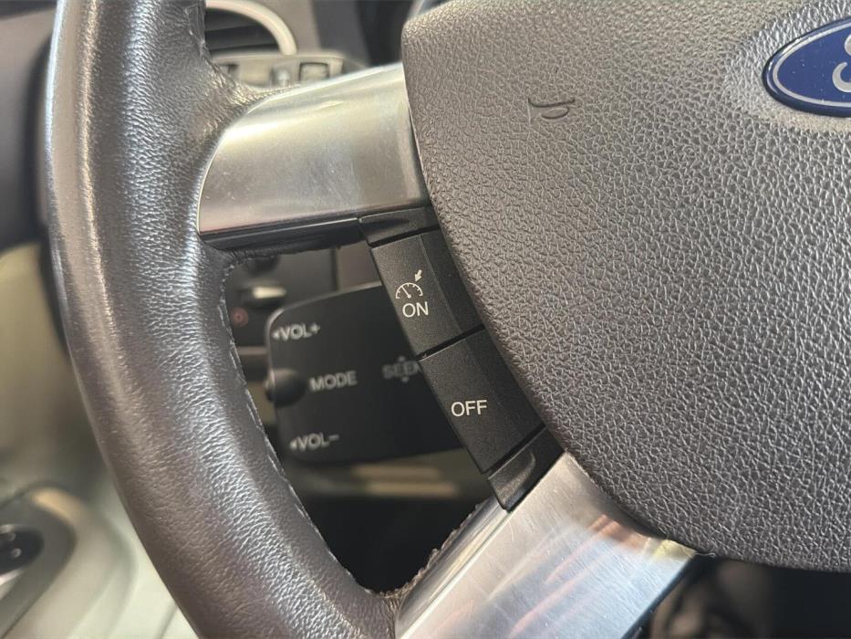 FORD Focus 2008