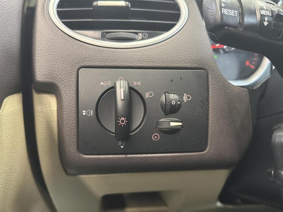 FORD Focus 2008