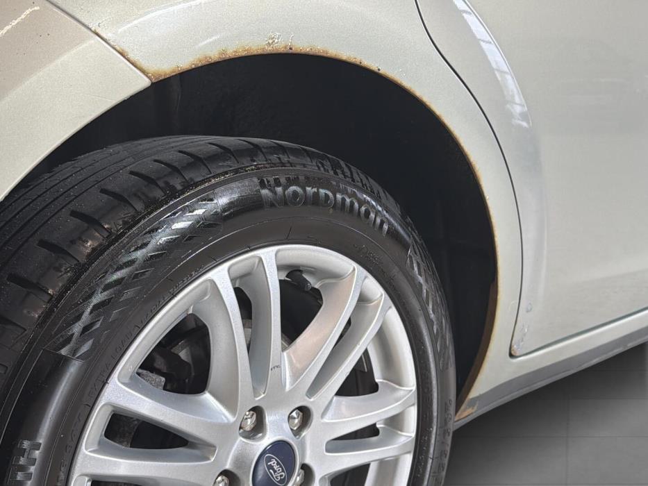 FORD Focus 2008