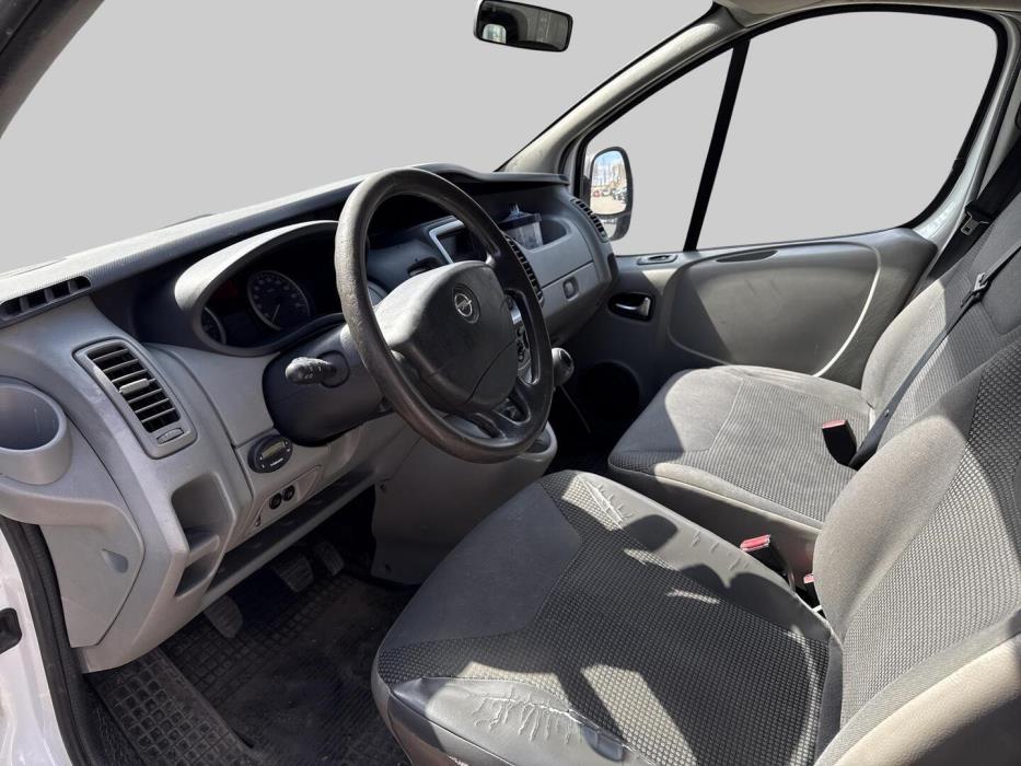 OPEL Vivaro 2011
